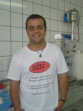 Ex-aluno do UNIFOR-MG é aprovado em dois cursos de mestrado, antes mesmo de se formar