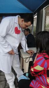 Alunos de Enfermagem participam da Semana do Coração