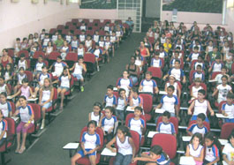 Projeto Fisioterapia na Reeducação Postural Escolar é realizado na Escola Franklin de Carvalho