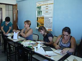 UNIFOR promove Oficina de Recuperação de Livros em Divinópolis
