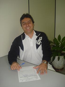 Professor do curso de Medicina Veterinária recebe o título de mestre