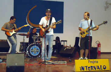 Banda Capim Santo se apresenta no Projeto Intervalo
