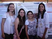 Acadêmicas e coordenadora de Ciências Biológicas apresentaram trabalhos em simpósio internacional
