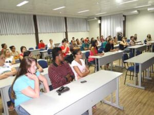 Primeira turma de Engenharia Química participa de aula inaugural