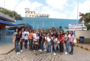 Alunos do curso de Química visitam a Lagos Indústria em Arcos