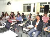 Treinamento sobre normalização de trabalhos acadêmicos é ministrado para alunos de Química