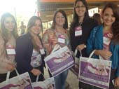 Coordenadora e alunas do curso de Estética participam de congresso
