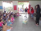 Projeto “Leitura: Asas da Liberdade” promove peça teatral em escola
