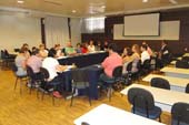 Coordenadores de cursos do UNIFOR-MG participam de reunião com membros da Reitoria