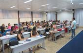 Calouros de Fisioterapia participam de aula inaugural
