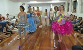 2ª edição do Desfile dos Estilos Arquitetônicos comprova criatividade dos alunos