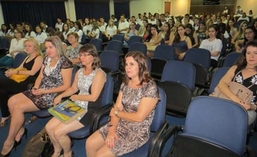 1º Seminário Institucional do PIBID é promovido no UNIFOR-MG