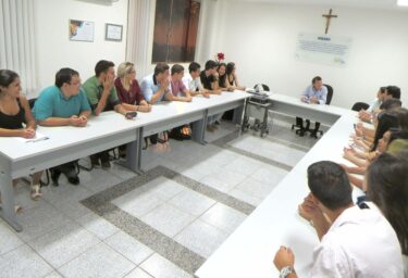 Nova diretoria do Diretório Acadêmico do curso de Direito do UNIFOR-MG é eleita e empossada