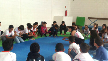 Alunos de escola municipal visitam Ginásio Olímpico do UNIFOR-MG