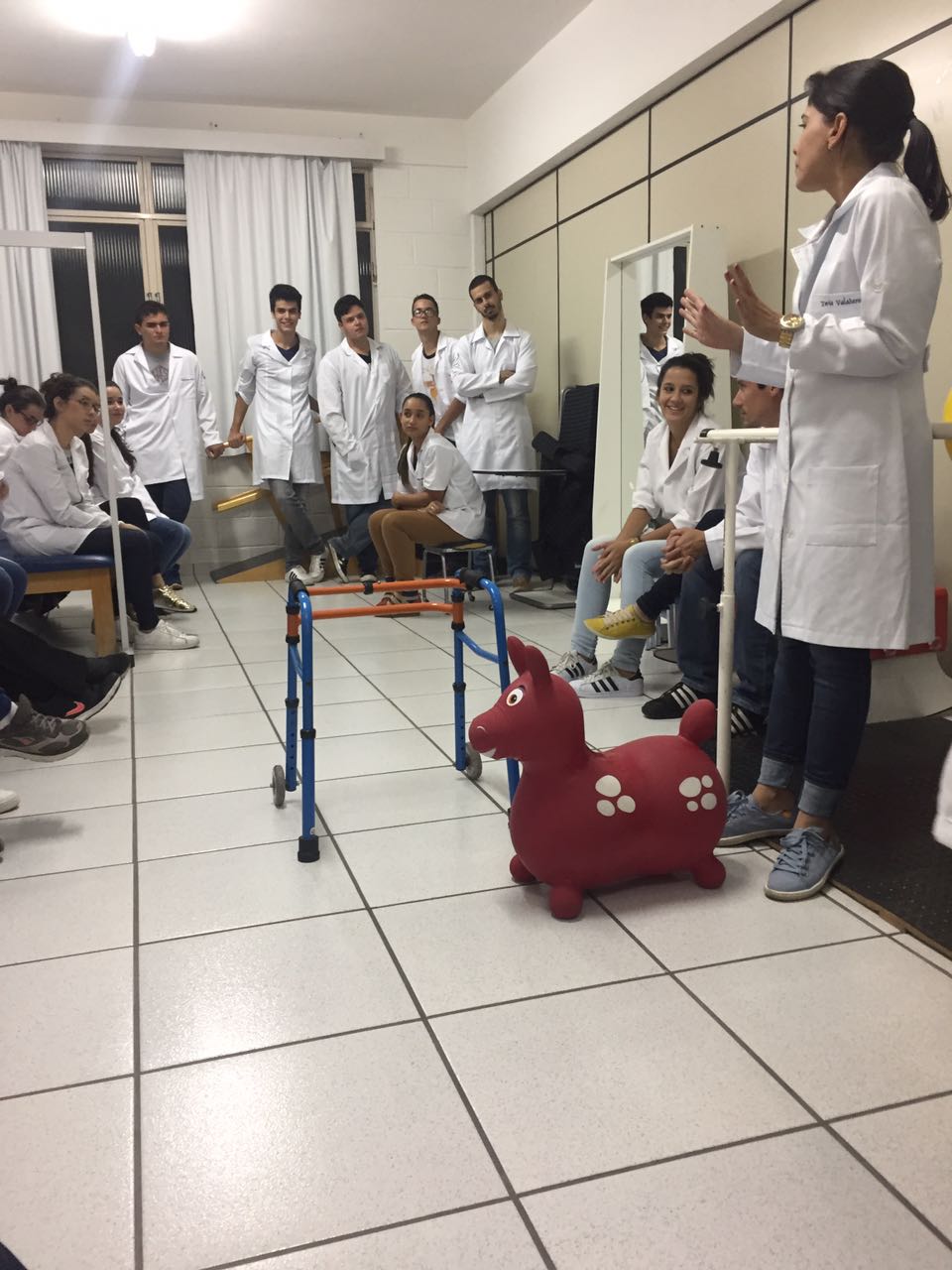 foto aula inaugural Fisio4