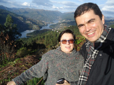 Professor do UNIFOR-MG conclui pós-doutorado