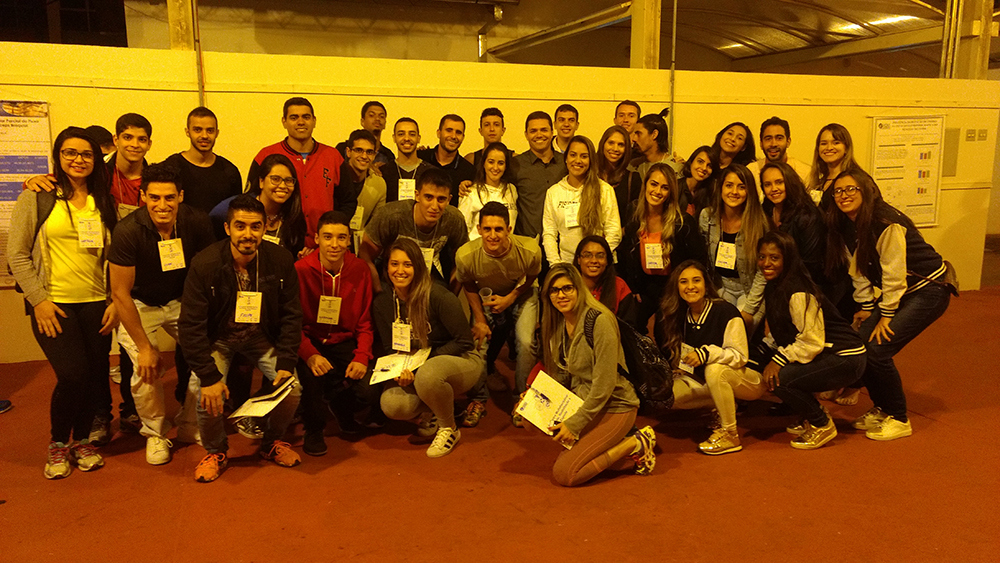 Alunos do UNIFOR-MG participam de visita técnica à Universidade Federal de Lavras
