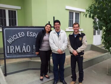 UNIFOR-MG doa alimentos a entidades sociais de Formiga