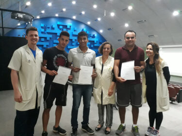 Bolsistas do PIBID Educação Física participam de Seminário em Belo Horizonte