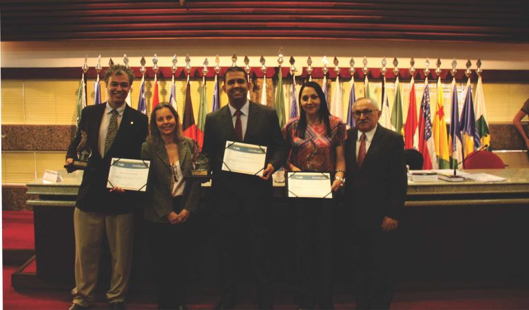 Egresso do UNIFOR-MG conquista Prêmio Nacional de Contabilidade