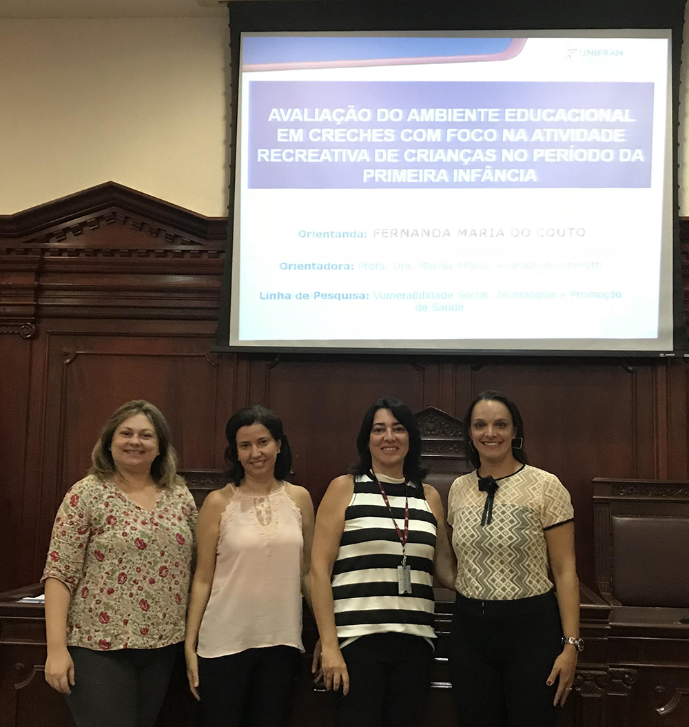 Professora do UNIFOR-MG conclui Mestrado em Promoção de Saúde