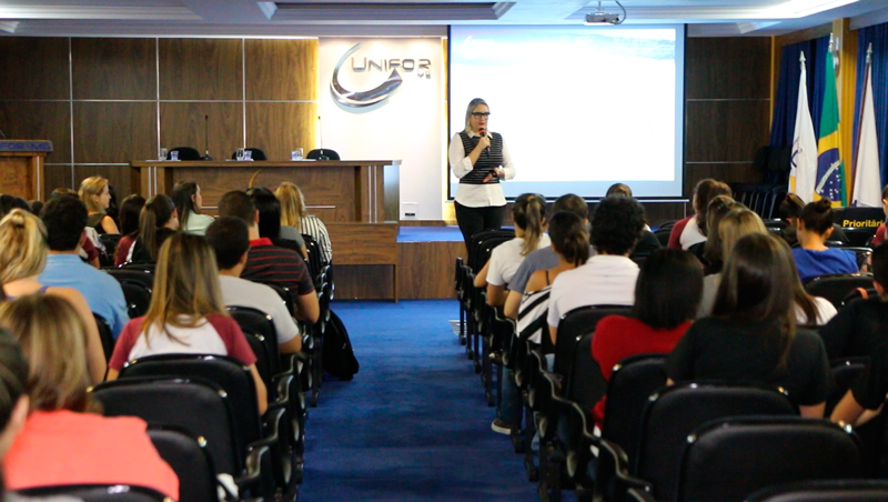 SEMINÁRIO DE INCLUSÃO É REALIZADO NO UNIFOR-MG