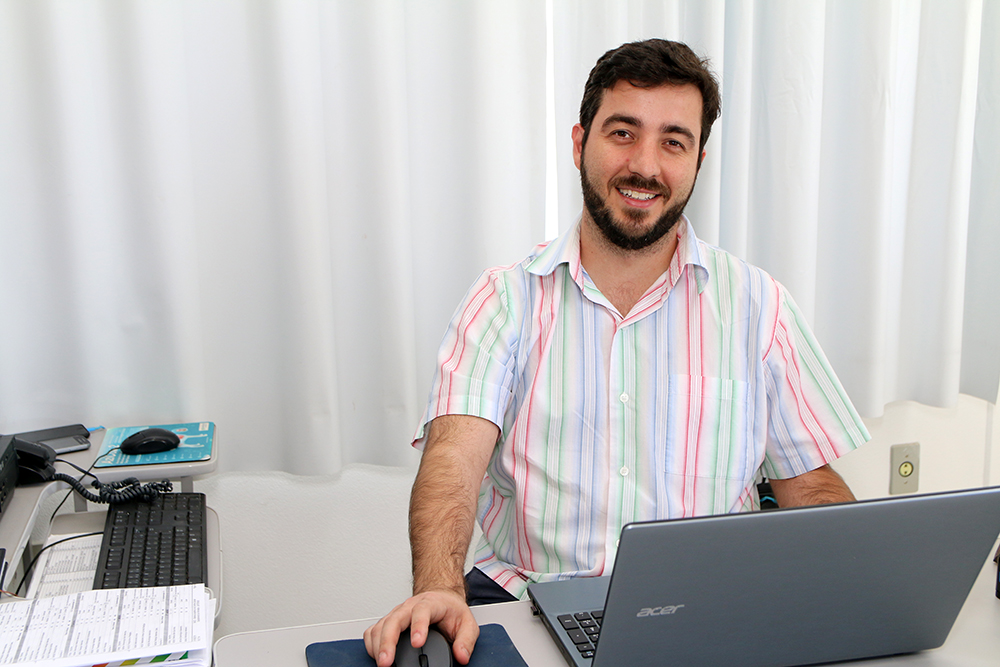 CONHEÇA O COORDENADOR INTERINO DO CURSO DE MEDICINA VETERINÁRIA