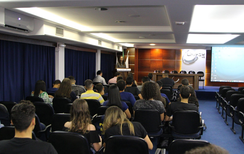 SEMINÁRIO DE ENGENHARIA CIVIL TEM COMO TEMAS ACESSIBILIDADE E FERROVIAS