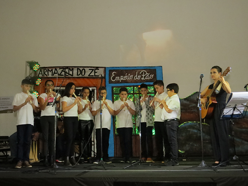 COLÉGIO UNIFOR HOMENAGEIA ARTISTAS MINEIROS NA “II NOITE DE TODAS AS NOTAS”