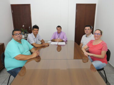 UNIFOR-MG E PREFEITURA DE FORMIGA RENOVAM CONVÊNIO DE COOPERAÇÃO TÉCNICA DO PROJETO “HORTA URBANA”