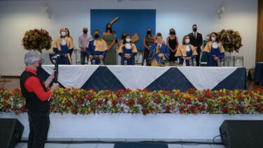 UNIFOR-MG REALIZA COLAÇÃO DE GRAU DAS TURMAS DE 2020