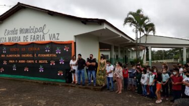 UNIFOR-MG É REPRESENTADO NA INAUGURAÇÃO DE HORTA ESCOLAR EM CÓRREGO FUNDO