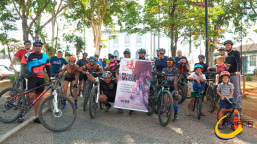 COMUNIDADE PRESTIGIA PASSEIO CICLÍSTICO