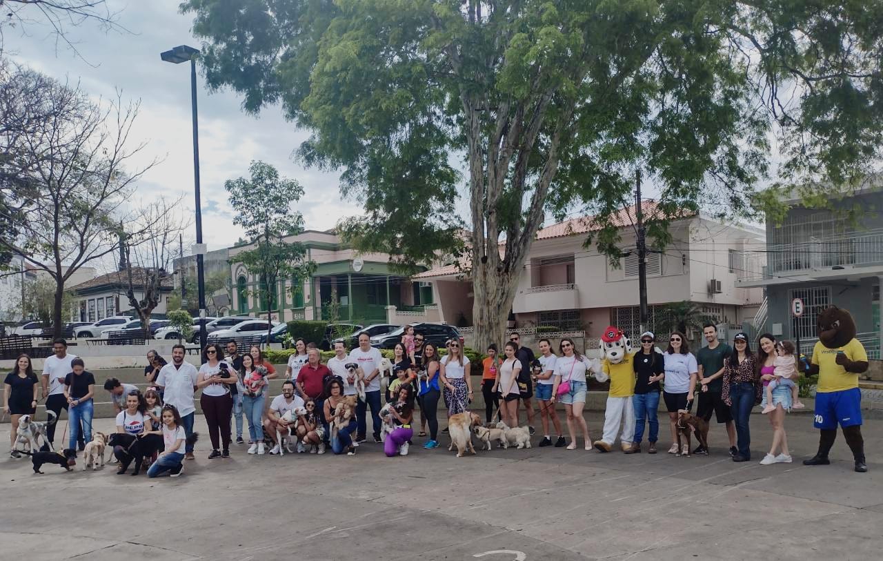 UNIFOR-MG É PARCEIRO EM CÃOMINHADA