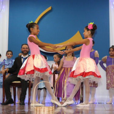 UNIFOR-MG RECEBE O “3º FESTIVAL DA EMART” REALIZADO PELA ADMINISTRAÇÃO MUNICIPAL