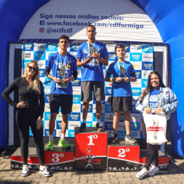 UNIFOR-MG APOIOU CORRIDA MAIS SAÚDE RUN EM PARCERIA COM A ACIF/CDL