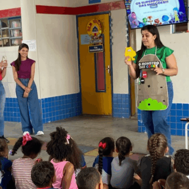 ALUNOS DO EAD DO UNIFOR-MG REALIZAM PALESTRAS PRESENCIAIS COM IMPACTO SOCIAL