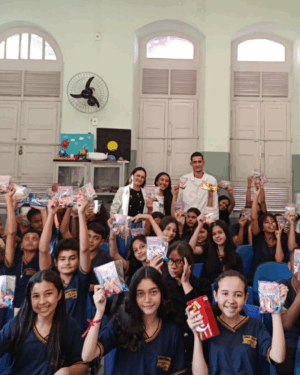 ALUNOS DO UNIFOR-MG REALIZAM AÇÃO “UNIDOS CONTRA O HPV” EM ESCOLA DE FORMIGA