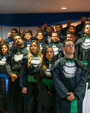 UNIFOR-MG REALIZA FORMATURAS DE CURSOS DE GRADUAÇÃO (TURMA 2025.2)