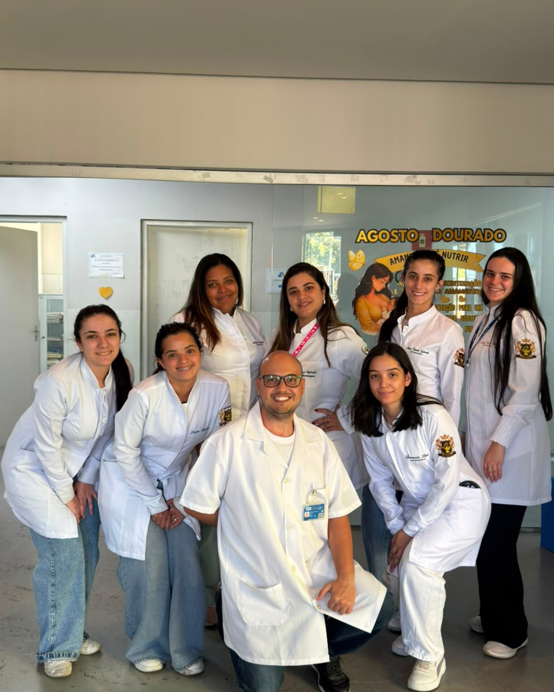 ALUNOS DE ENFERMAGEM DO UNIFOR-MG REALIZAM AÇÃO SOBRE ALEITAMENTO MATERNO E CUIDADOS COM O RECÉM-NASCIDO
