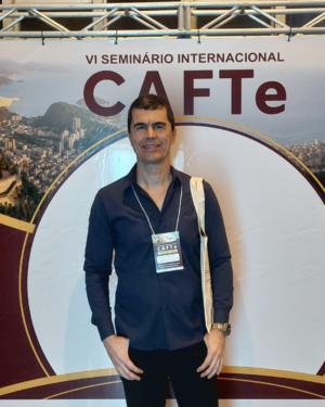 PROFESSOR DO UNIFOR-MG APRESENTA PESQUISAS EM EVENTOS CIENTÍFICOS NACIONAIS E INTERNACIONAIS