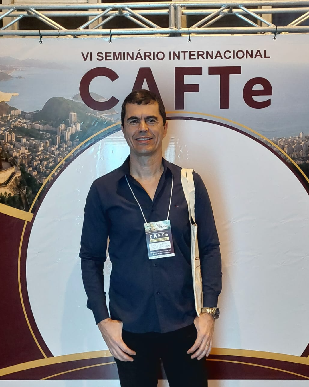 PROFESSOR DO UNIFOR-MG APRESENTA PESQUISAS EM EVENTOS CIENTÍFICOS NACIONAIS E INTERNACIONAIS